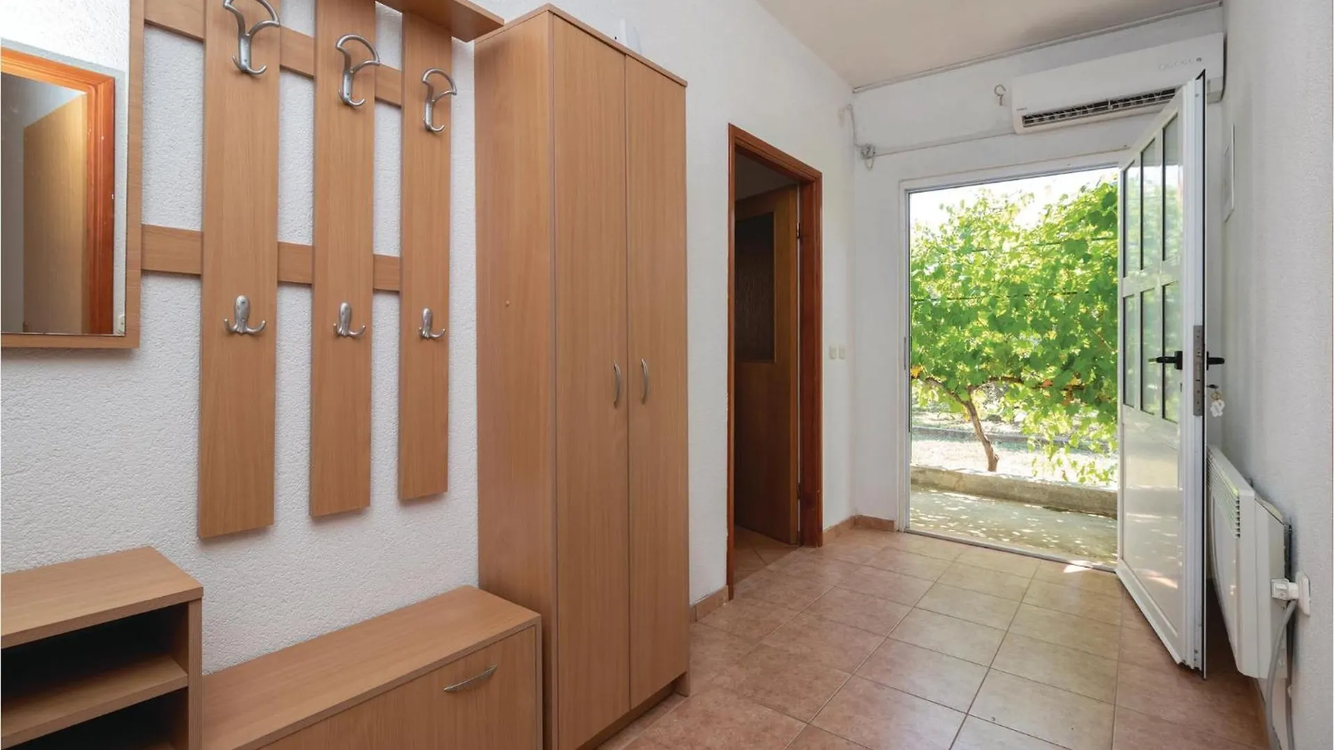 Lovely Home In Kraj With Wifi